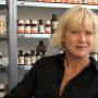 Sissel Tolaas, l’artista degli odori: il profumo d’autore. Sissel Tolaas, l’artista degli odori: il profumo d’autore.